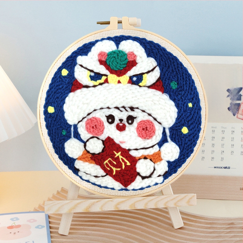 Punch Needle adatu izšuvumu komplekts – lina, karikatūra/animācijas raksts, auduma izšūšana