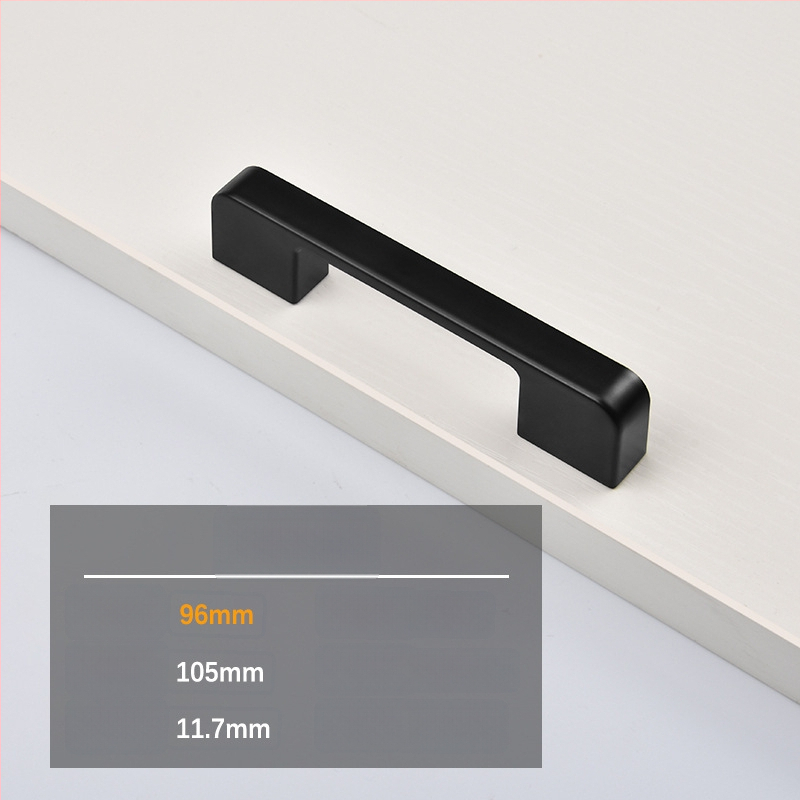 Mėbinių rankenėlė spintos, spintelės ir naktinio stalo durims; cinko lydinys; elektroplakavimas; šiuolaikinis minimalistinis stilius