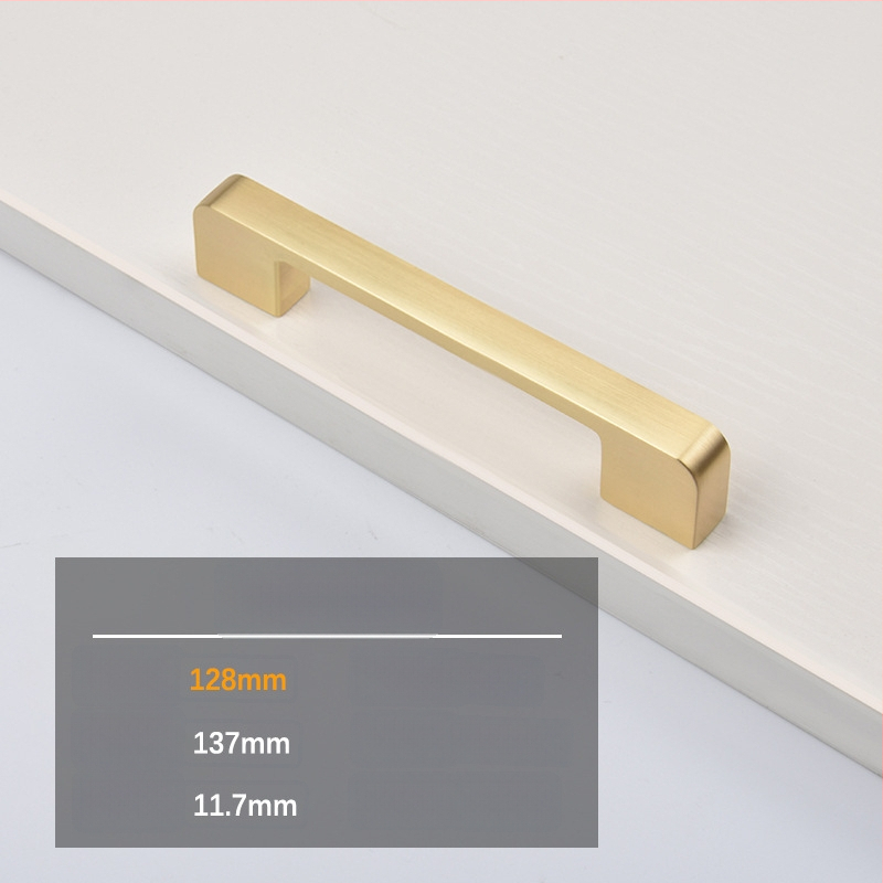 Mėbinių rankenėlė spintos, spintelės ir naktinio stalo durims; cinko lydinys; elektroplakavimas; šiuolaikinis minimalistinis stilius