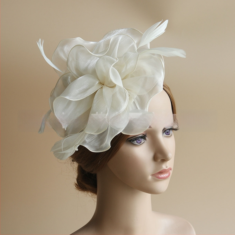 Galvas rotājums ar sietu, spalvu akcentiem un organza plīvuru, rokas darbs, stils Ruili, MSM-052, pielāgošana pieejama