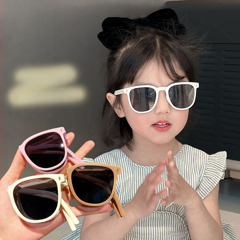 Bērnu salokāmās saulesbrilles zēniem un meitenēm, kristāla lēcas, nepolarizētas, rāmis no TR+metāla un vara sakausējuma, spoguļlēcām, Pārlaidības kategorija 2