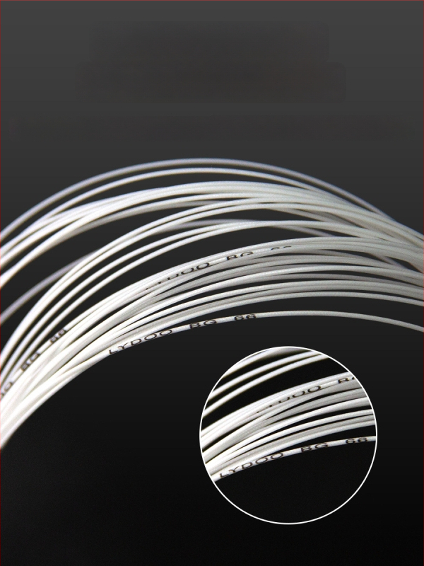 Raketės siūlas — didelio tankio nailonas, tinkamas tenisui ir badminton žaidimams, kategorija: raketės siūlas