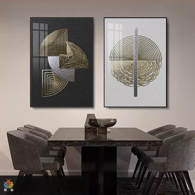 Dekoratyvinis sienos paveikslas: vertikalus formatai; tinkamas kabinimui arba rėmimui; aliuminio lydinio rėmas; aliejinės drobės pagrindas; kategorija: kristalo porcelano paveikslas