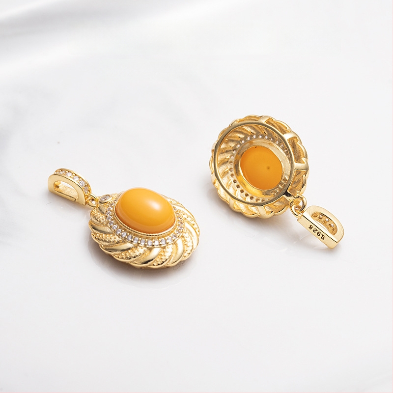 Vėrinys su gintaro pakabuku, geometrinis dizainas, S925 sidabro įdėklas, Xingyu Jewelry, lengvas prabangos stilius