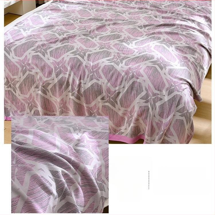 Bambuszrostból készült takaró – hűs Ice Silk érzet, egész évben használható, virágos minta, modern minimalist stílus, súly 800-999 g