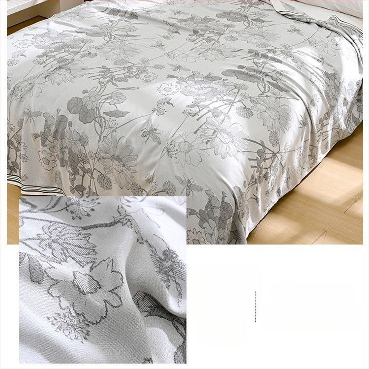 Bambuszrostból készült takaró – hűs Ice Silk érzet, egész évben használható, virágos minta, modern minimalist stílus, súly 800-999 g