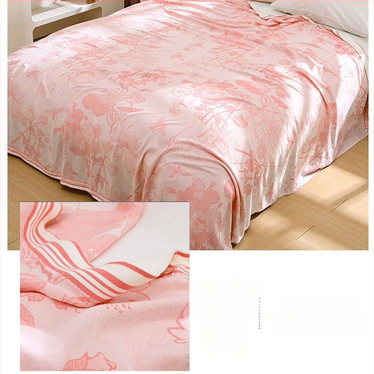 Bambuszrostból készült takaró – hűs Ice Silk érzet, egész évben használható, virágos minta, modern minimalist stílus, súly 800-999 g