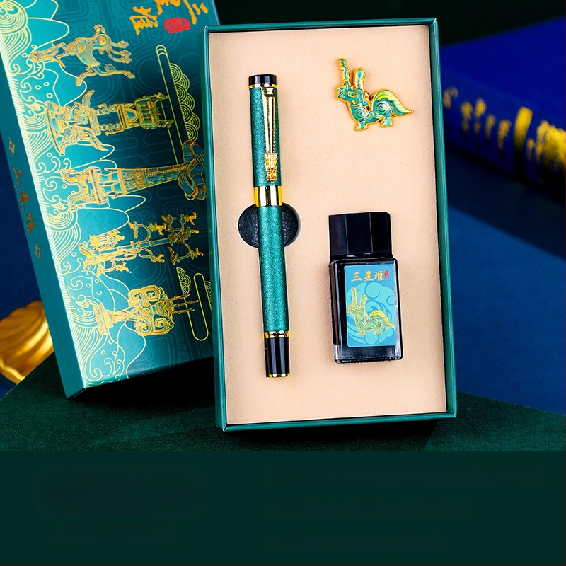 Fém kitűző – modern művészeti stílus, ajándék születésnapra, diplomaosztóra és bulira, barátoknak és osztálytársaknak