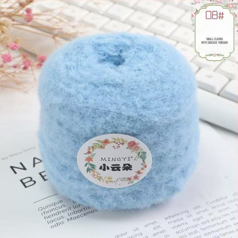 6-szálas Marshmallow mousse fonal horgoláshoz és kézi kötéshez — semi-worsted, felhő-szerű textúra tejwafla