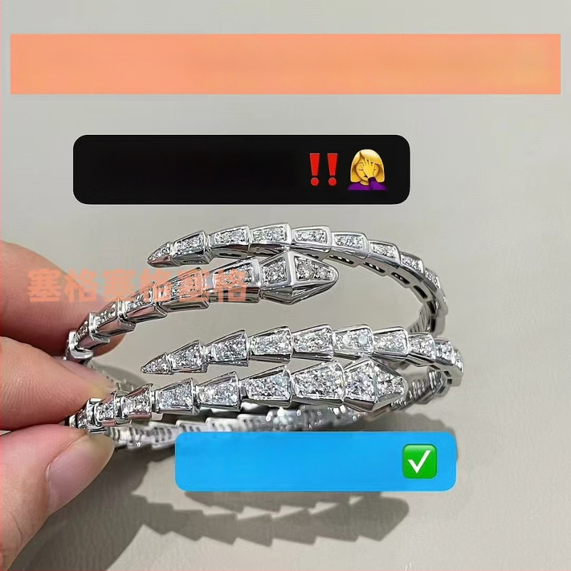 Gyvatės formos apyrankė su deimantais, 18K dengimas, atvira gyvatės galva su keliomis kilpomis (Medžiaga: V gold; Apdorojimas: Deimantas; Kilmė: Guangzhou; Metai/Sezonas: 2023 ruduo; Stilius: Lengvas prabanga)