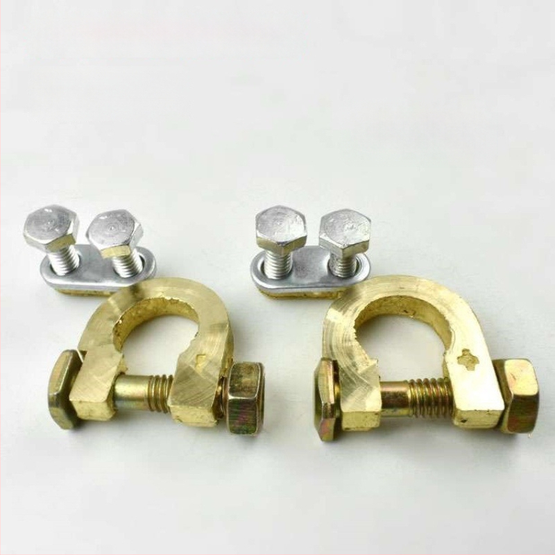 Baterijos terminalo jungtis – gryno vario laikiklis automobilių akumuliatoriui, Modelis 1, Prekės ženklas Lanyi