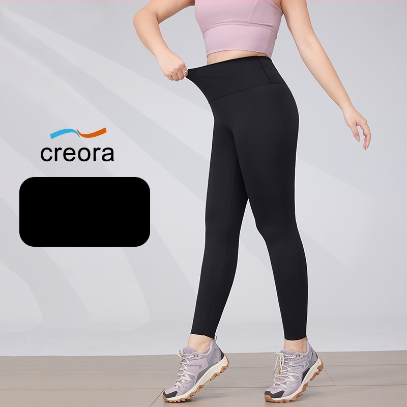 Ženske joga hlače, visokim strukom, uski kroj, krojena duljina, nylon 70–80%