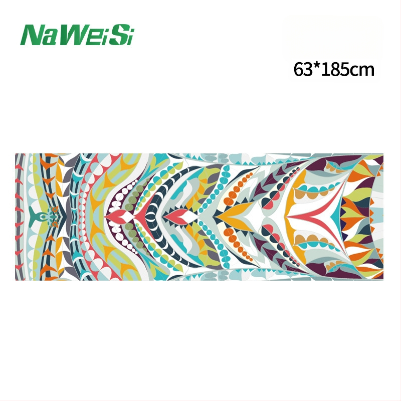 Jogos rankšluostis kilimėliui: neslidus, sugeria prakaitą, dvipusis fleece, skalbiamas mašinoje