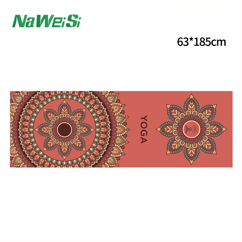 Jogos rankšluostis kilimėliui: neslidus, sugeria prakaitą, dvipusis fleece, skalbiamas mašinoje