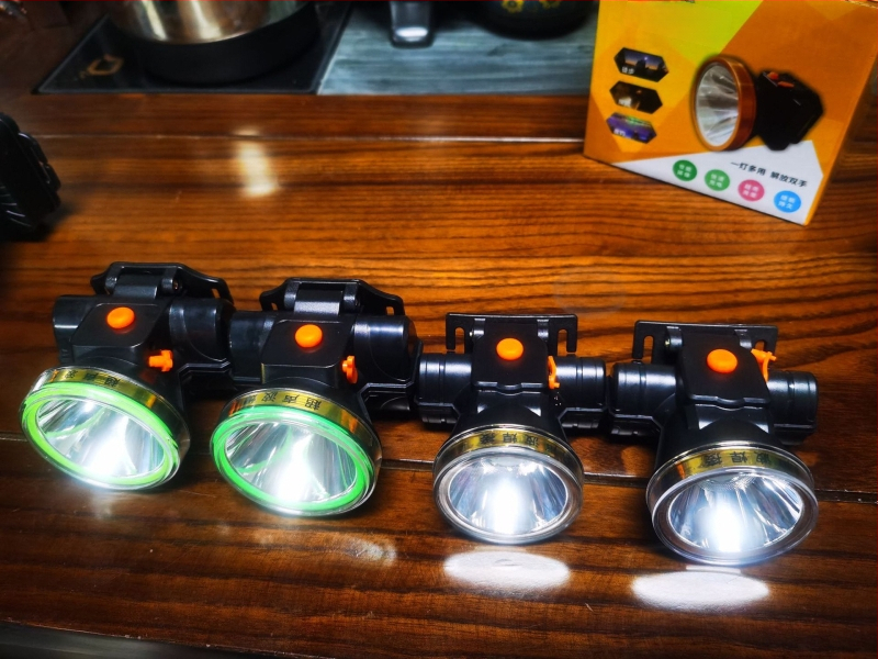 LED φακός κεφαλής με ζώνη για το κεφάλι, επαναφορτιζόμενος, διάρκεια λειτουργίας 8–9 ωρών, αδιάβροχος (45 γρ.)