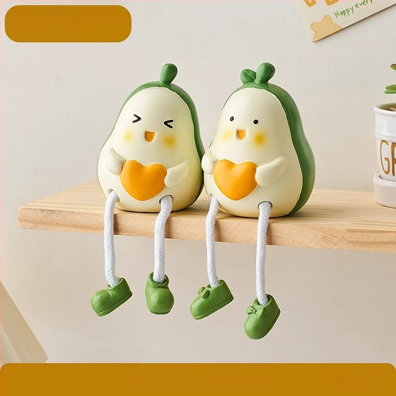 Μικρή διακοσμητική κούκλα από ρητίνη για οικιακό γραφείο — χαρακτική και λεία επεξεργασία, δώρο γενεθλίων