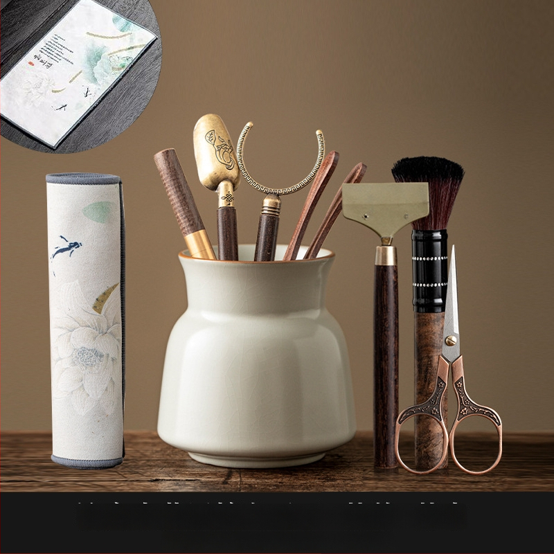 Kuue džentelmeni tee seremonia komplekt — keraamika, uus hiina stiil