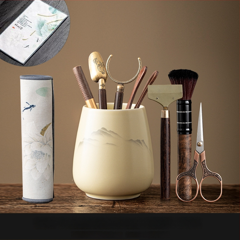 Kuue džentelmeni tee seremonia komplekt — keraamika, uus hiina stiil