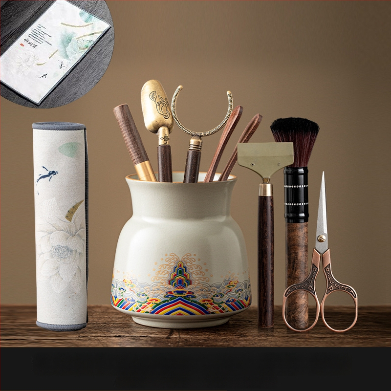 Kuue džentelmeni tee seremonia komplekt — keraamika, uus hiina stiil