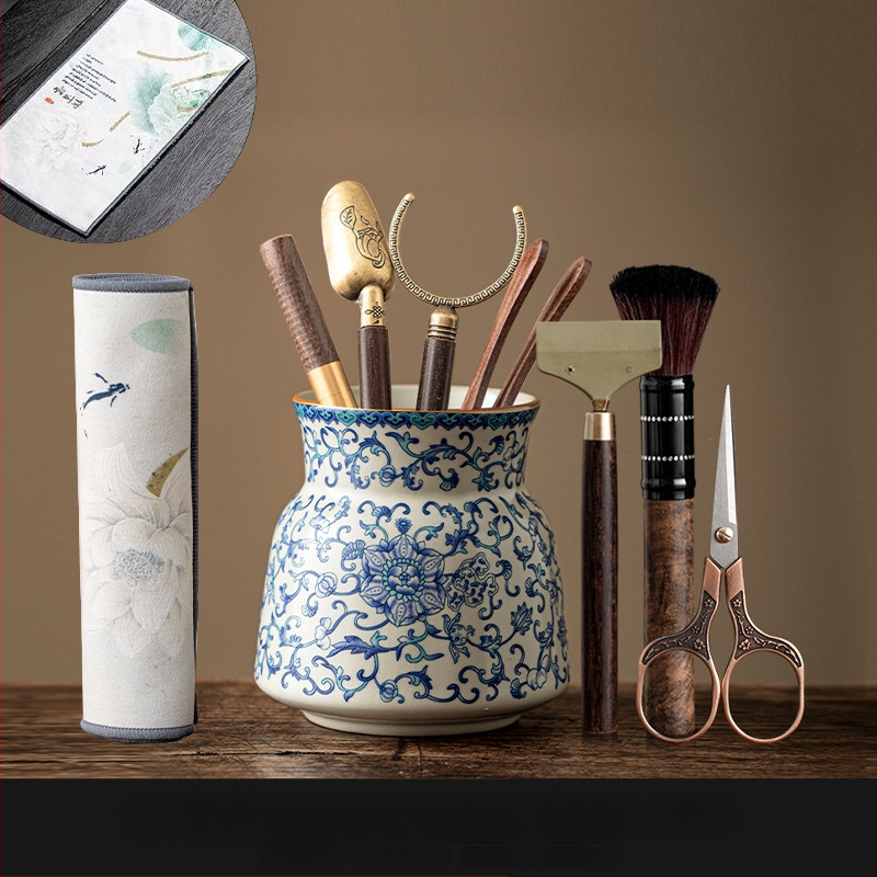 Kuue džentelmeni tee seremonia komplekt — keraamika, uus hiina stiil