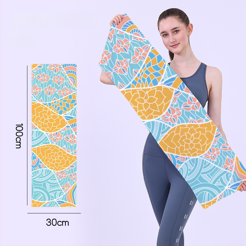 Gyorsan száradó sporttörölköző, kétoldali velúr felület, testreszabható logóval, könnyű (<50 g), nedvszívó