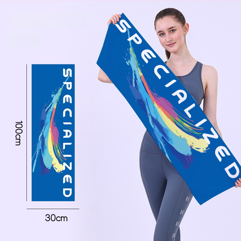 Gyorsan száradó sporttörölköző, kétoldali velúr felület, testreszabható logóval, könnyű (<50 g), nedvszívó