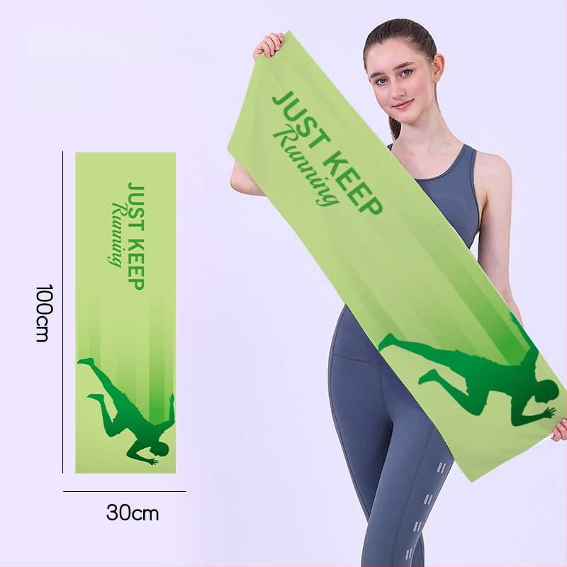 Gyorsan száradó sporttörölköző, kétoldali velúr felület, testreszabható logóval, könnyű (<50 g), nedvszívó