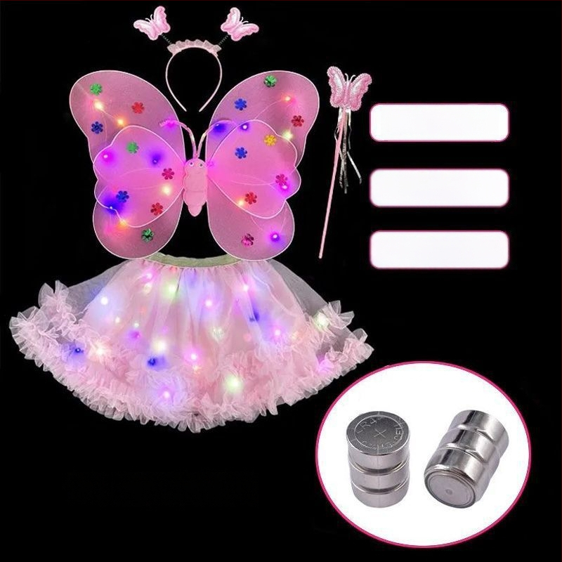 Mergaičių švytintys drugelių sparnai — audinys, animacinis stilius, sceninis rekvizitas