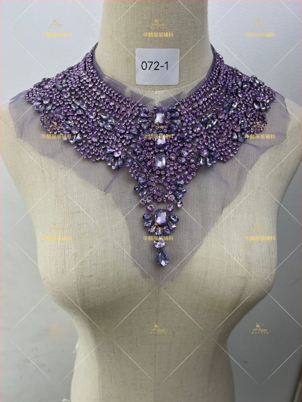 Απλίκα για λαιμό με κεντήματα από χάντρες και κρύσταλλα - Βαρύ χειροποίητο κέντημα, DIY αξεσουάρ για νυφικά και χορευτικά φορέματα