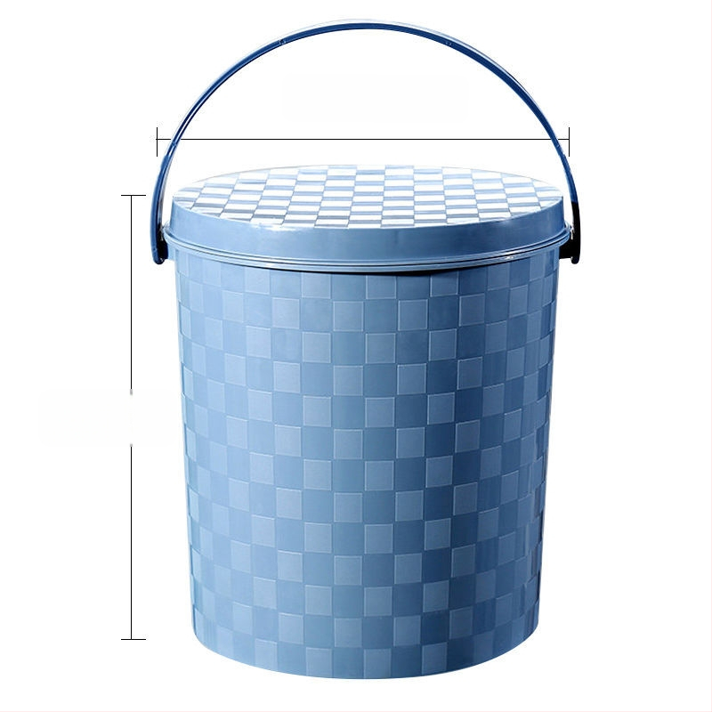 Plastist paksenenud kaasaskantav ämber käepideme ja kaanega koduseks kasutuseks, kalapüügiks, auto pesuks ja hoiustamiseks