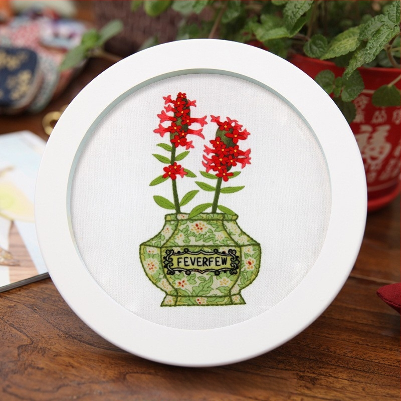 Krusta šūšanas komplekts: karājošs gleznojums ar tauriņiem, ziediem un zāli, dzīvojamajai istabai, mūsdienīgs minimālisma stils