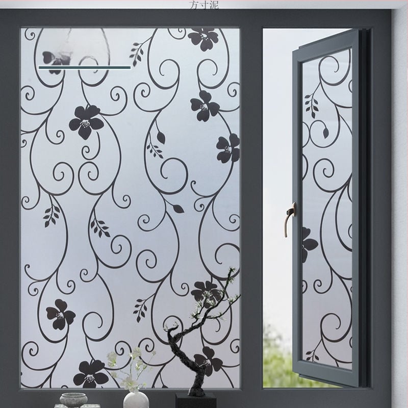 PVC lango filmas privatumo užtikrinimui su augalų motyvu, matinė apdaila, tinkama voniai ir stiklinėms durims – paprastas ir modernus stilius