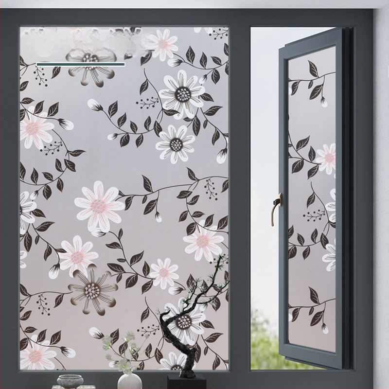 PVC lango filmas privatumo užtikrinimui su augalų motyvu, matinė apdaila, tinkama voniai ir stiklinėms durims – paprastas ir modernus stilius