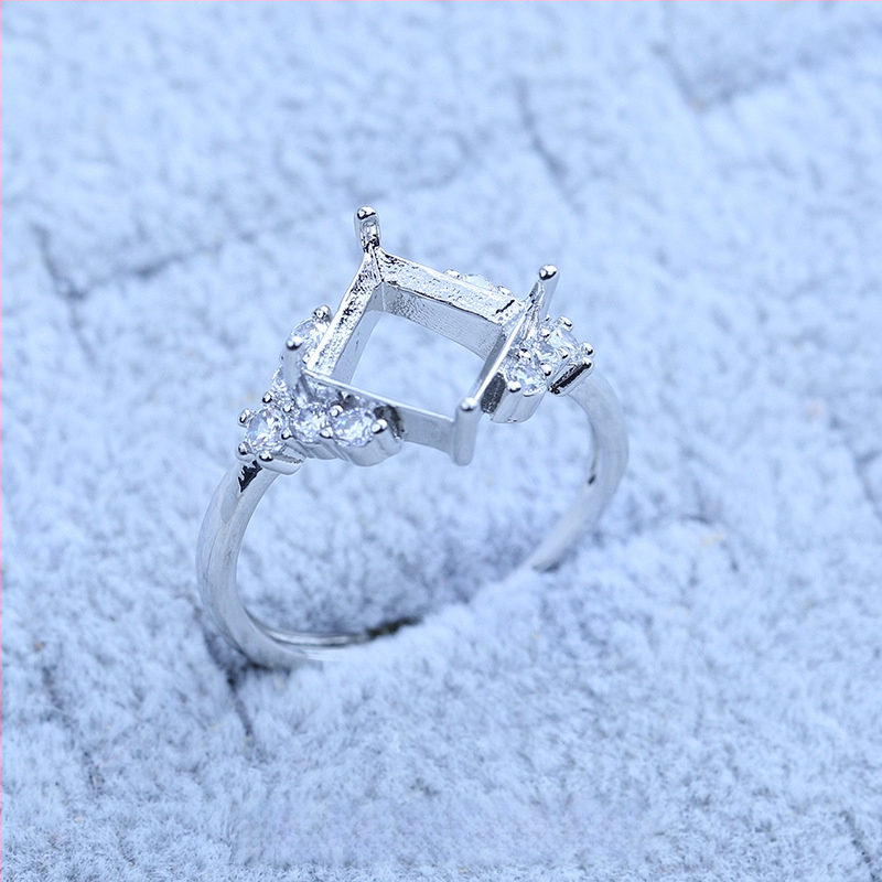 S925 sidabro dengtų žiedų laikiklis su snaigės dizainu, Moissanite ir cirkonio akcentai, varinis geometrinis rodinys, elektro platinimas