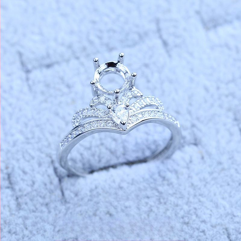 S925 sidabro dengtų žiedų laikiklis su snaigės dizainu, Moissanite ir cirkonio akcentai, varinis geometrinis rodinys, elektro platinimas