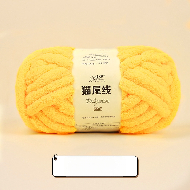 Kézzel kötött pléd és párna extrán vastag gyapjúfonallal, DIY — cicafészek és ujjsál