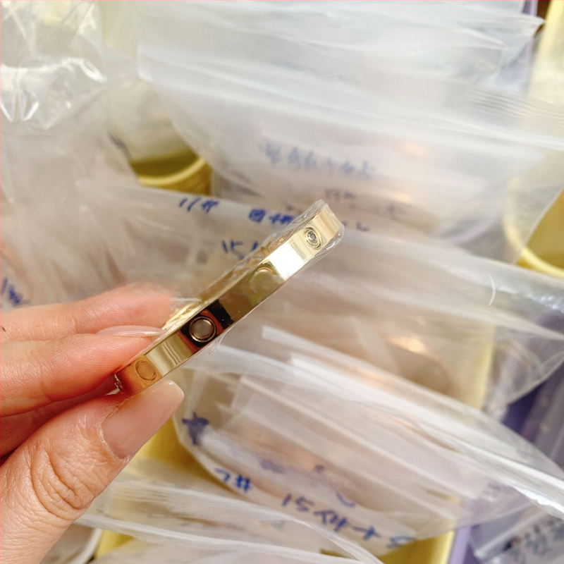 Meilės apyrankė iš vario lydinio, CNC aukštos versijos, elektroplakavimas, 18K danga, 2025 metų pavasaris, svoris 22 g