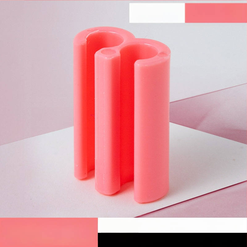 Paprastas kabliukas — ABS medžiaga; vienas kabliukas, šiuolaikiškas minimalistinis dizainas; apkrova 0–1 kg; kiekis: 1