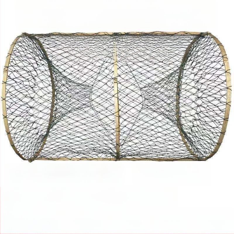 Kalastus kast automaatse kaitsega mitme kala liigi jaoks