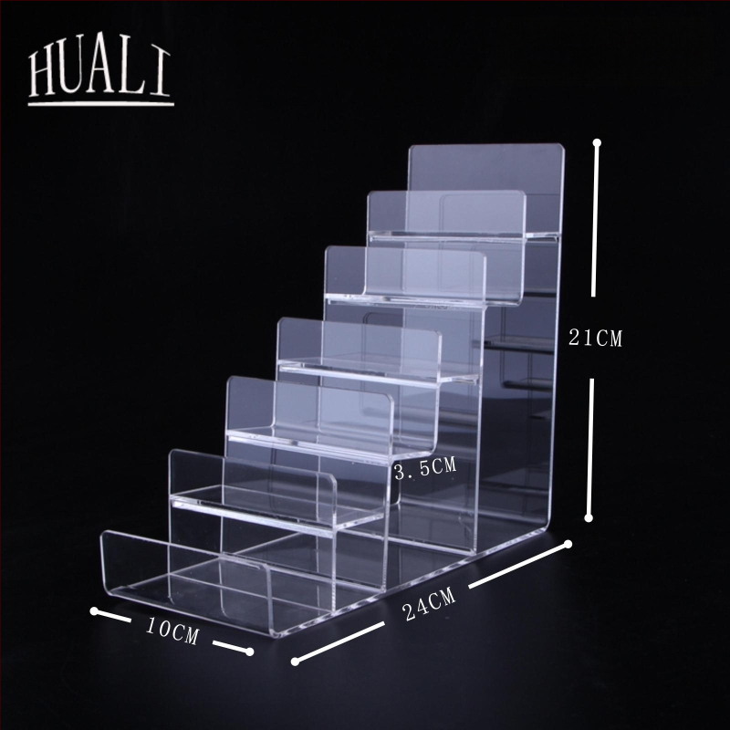 Piniginės ir rankinės demonstravimo stovas, dviejų lygių, injekcinio formavimo konstrukcija, gipso apvalkalas, laiptinės formos