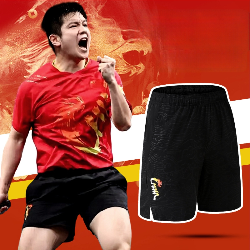 Stalo teniso kelnės - Unisex, Suaugusiesiems, greitai džiūstantis poliesteris, odai nekenkianti audiniai, pamušalas 100% poliesteris; tinka bėgiojimui, stalo tenisui, badmintonui