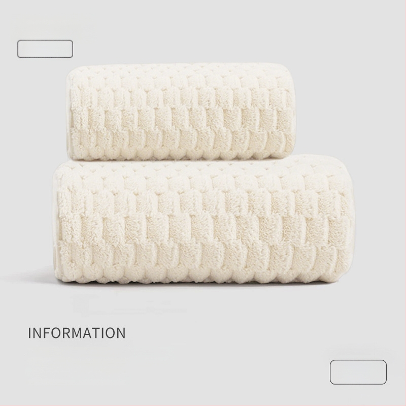 Trys rankšluosčių komplektas studentų bendrabutyje, 100% kitas pluoštas, 150D siūlas, džakardo audimas, po 100 g kiekvienam rankšluosčiui.