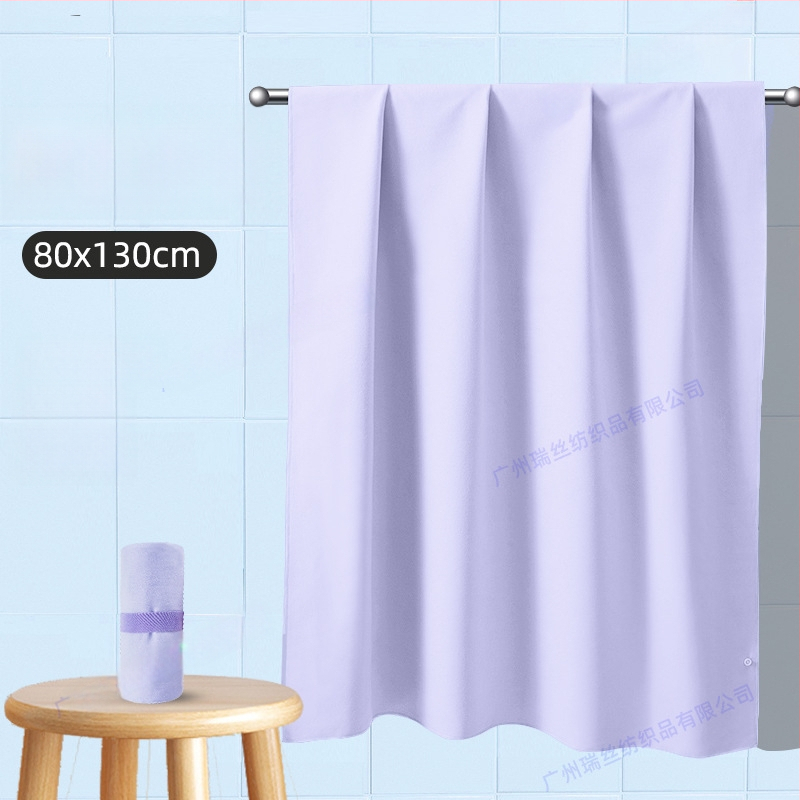 Plaukimo mikropluošto greitai džiūstantis rankšluostis, 200–300 g, absorbentas, su individualizuotu logotipu