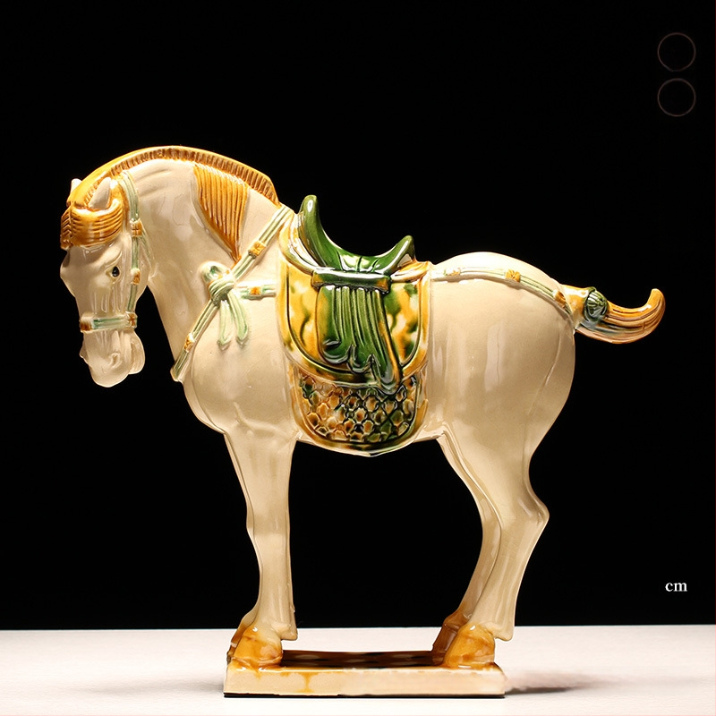 Keraminė arklio figūrėlė, kinietiško stiliaus, interjero dekorui, dovanų dėžutėje