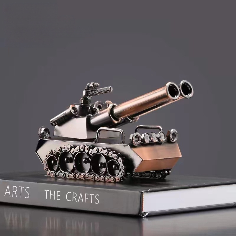 Pramoninio stiliaus metalo motociklo modelio dekoras – gyvenamojo kambario papuošalas; paviršius: elektroplatavimas; be pritaikymo