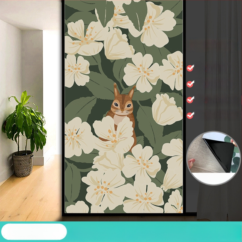 Vonios kambario stiklo plėvelė su visišku užtamsinimu ir privatumo apsauga, matinė išvaizda, PVC medžiaga, elektrostatinis prisirišimas, paprastas ir modernus stilius, animacijos motyvas, tinkama vonios kambariui