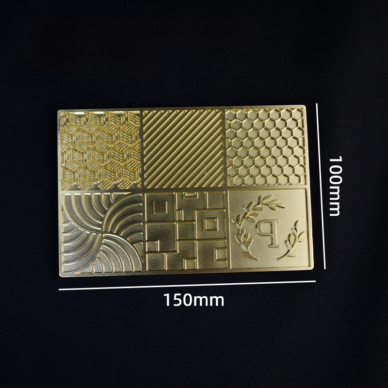 Jääkuubikute tempel kohandatud gravüüritud logoga, vask-pronksi sulam, CNC gravüürimine ja käsitsi poleerimine, ümmargune või ruudukujuline kuju, kaal 50 g