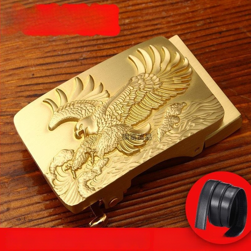 Automatinė diržo sagtis iš vario su 3D įspaustu skraidančio erelio motyvu