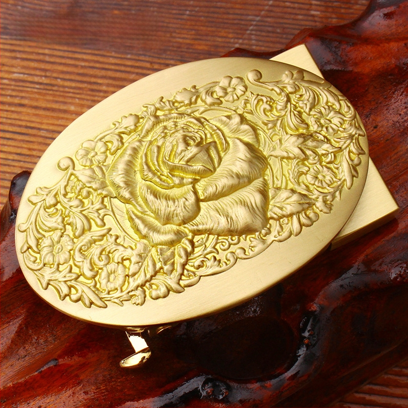 Automatinė diržo sagtis iš vario su 3D įspaustu skraidančio erelio motyvu