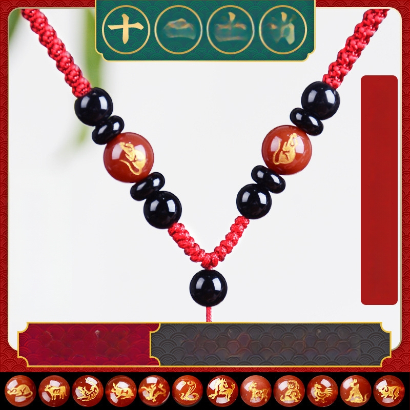 Hetianos nefrito pakabukas ant rankų pintos vėrinio, apdorotas nefritas